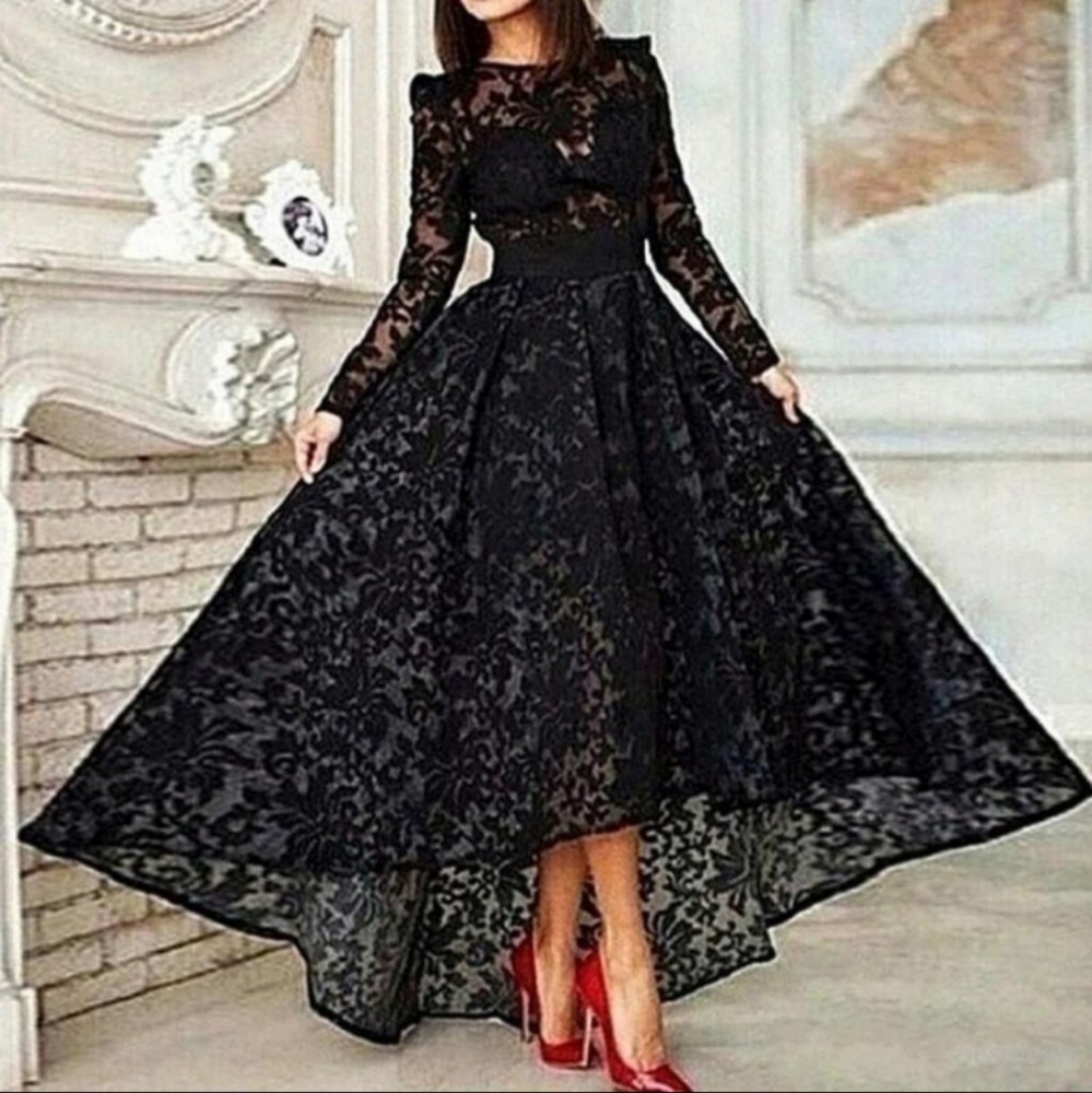 Black high-low gown